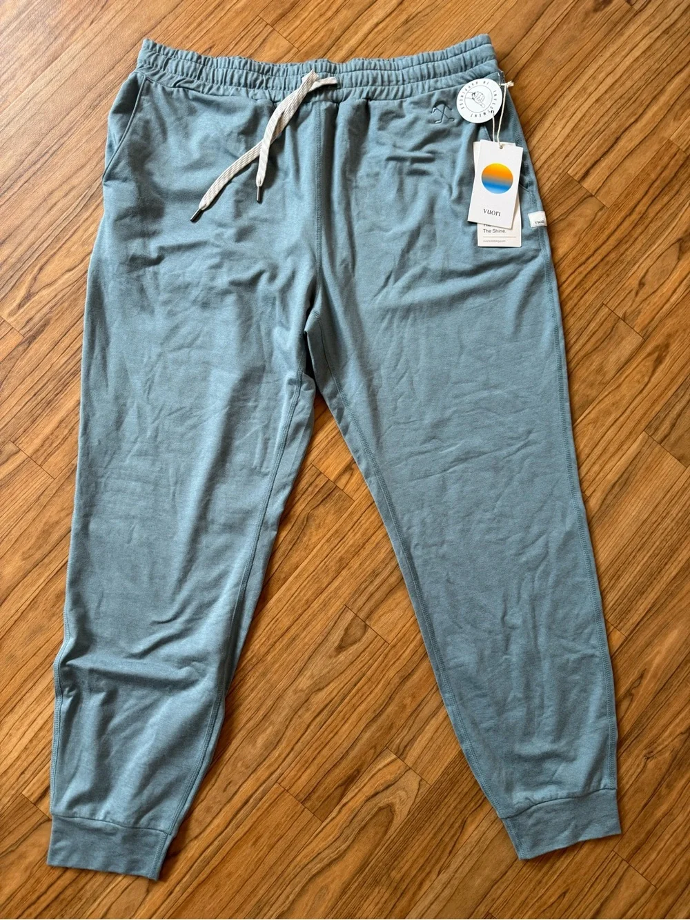 Vuori Women’s Steel Blue Jogger Pants - Picture 4 of 4